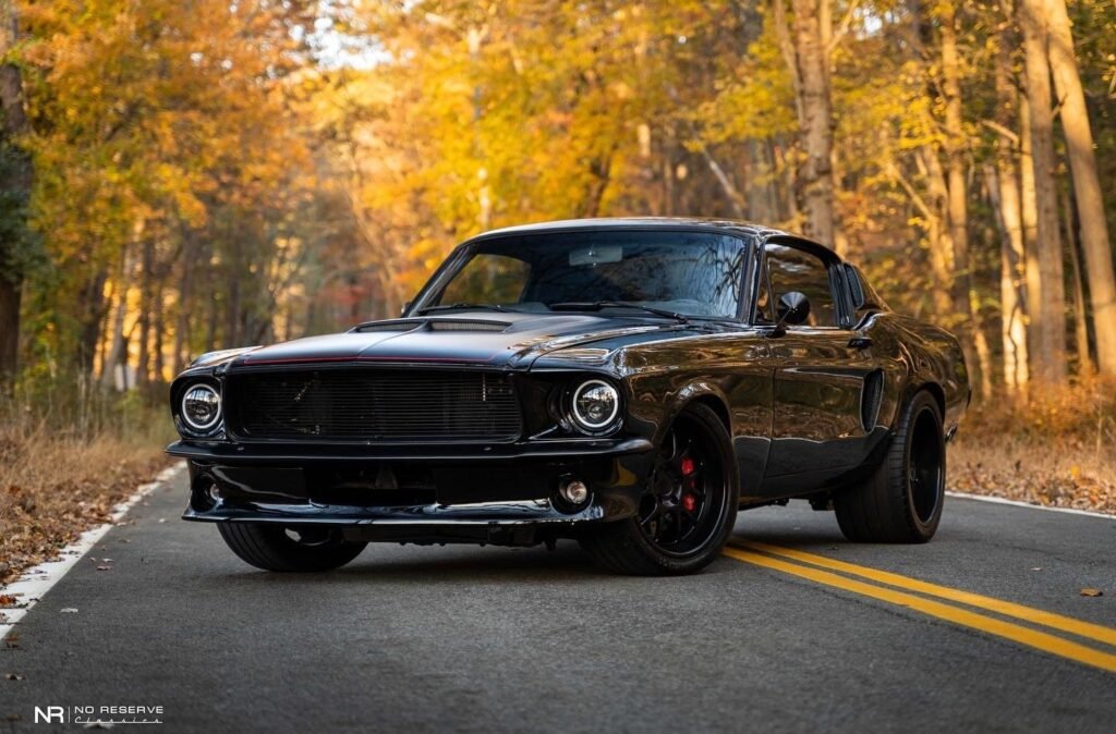 Ford Mustang ’67 5.0 Blacked Out: El Muscle Car Vintage de Tus Sueños